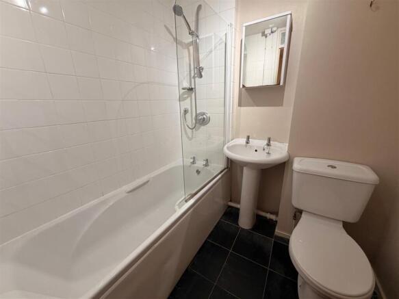 New Bathroom.jpg
