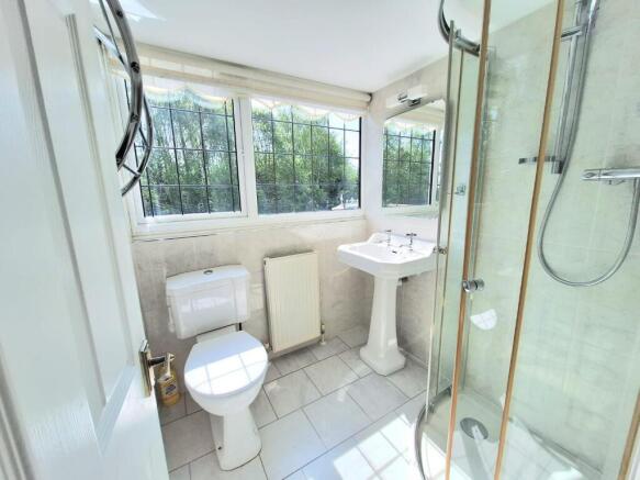 3 bed Detached Bungalow for sale Image 12