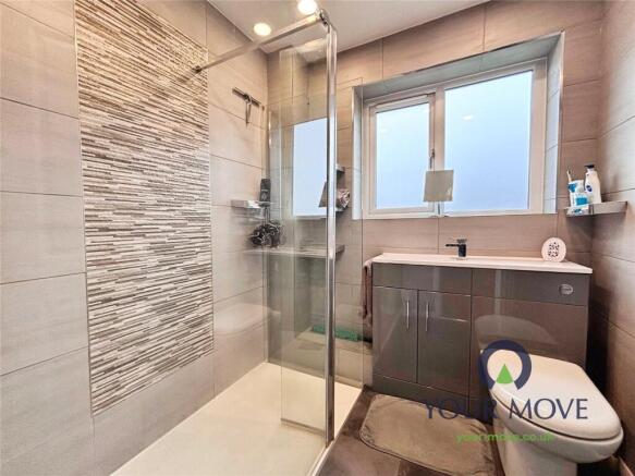 3 bed Detached for sale Image 10