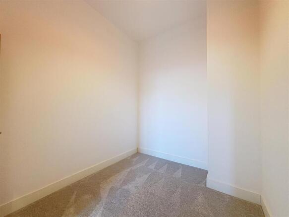 1 bed Apartment for sale Image 9