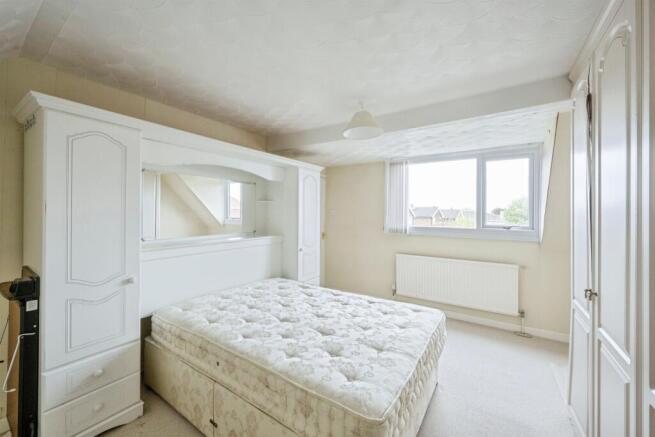 3 bed Detached Bungalow for sale Image 10