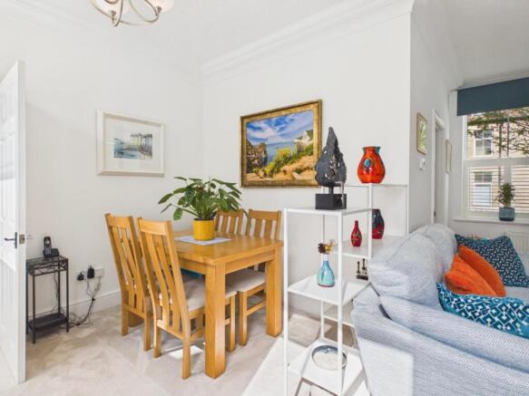 2 bed Apartment for sale Image 9