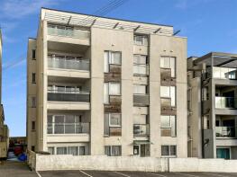 3, The Point, Pentire Avenue, Newquay TR7 1FS