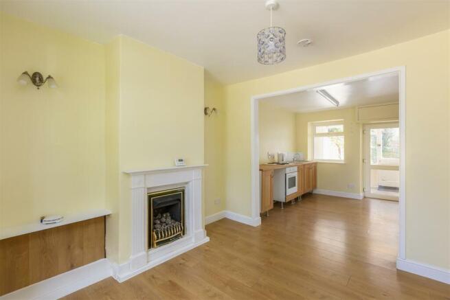 Scarborough Road 76 Sitting Room-3.jpg