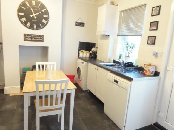 Fitted Kitchen
