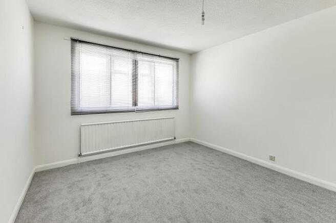 237 Colney Hatch Lane, Barnet, N11 3DH_4.jpg