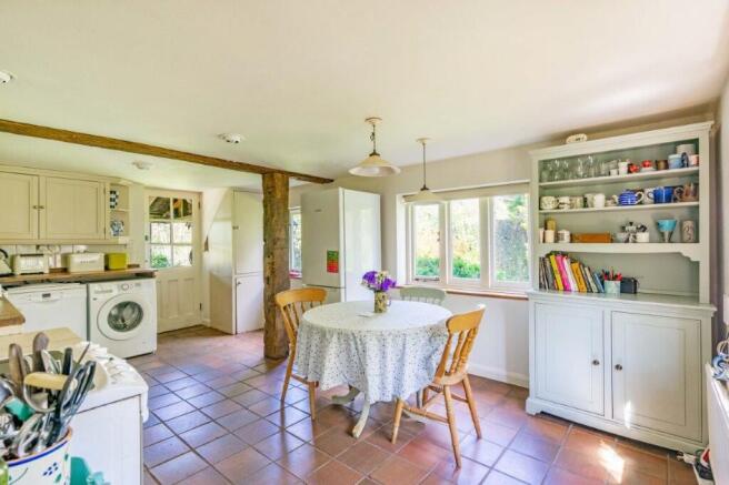 Kitchen/breakfast rm