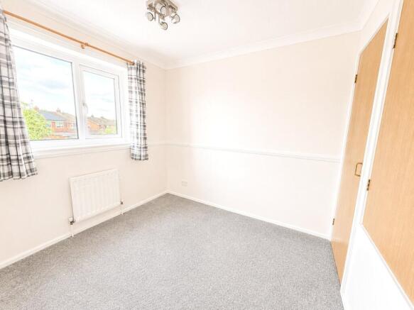 3 bed Semi-Detached for sale Image 11