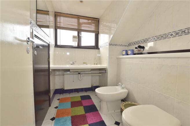En Suite to Master
