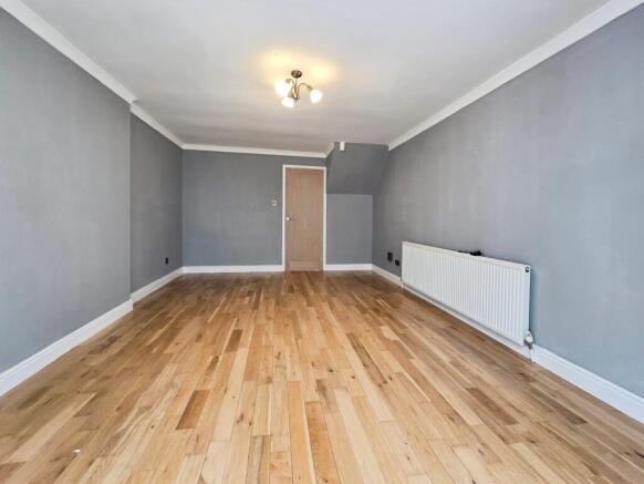 2 bed Semi-Detached for sale Image 7