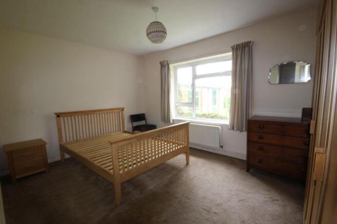 Bedroom1.JPG