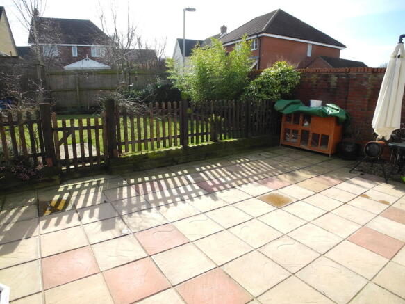 Photo 10