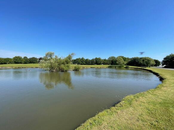2 bed Park Home for sale Image 11