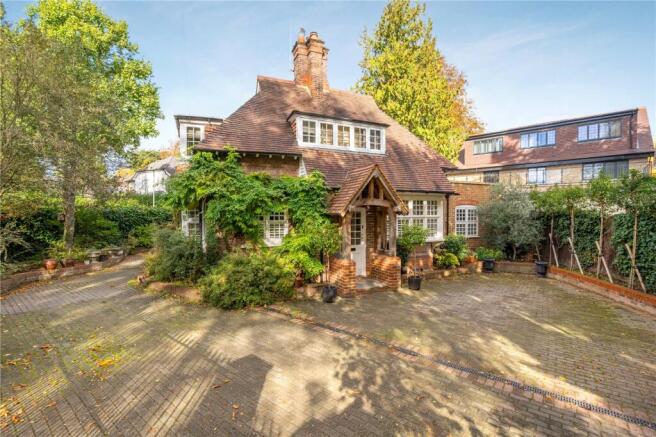 4-bed detached on Nascot Wood Road, Watford, Hertfordshire, WD17, £1,195,000