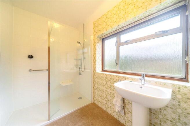Shower Roomw.C.