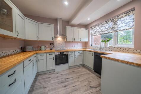 Dorts Crescent, Church Fenton, Tadcaster, North Yorkshire