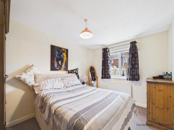 2 bed Semi-Detached Bungalow for sale Image 11