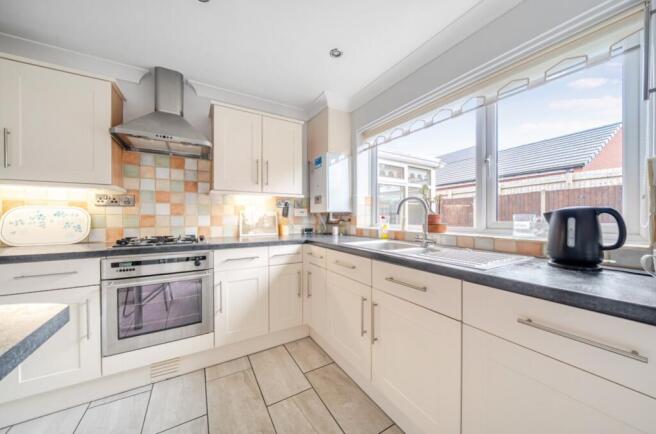 1447810-9-69e01013a4419