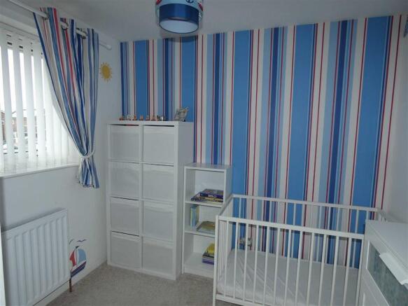BEDROOM 4