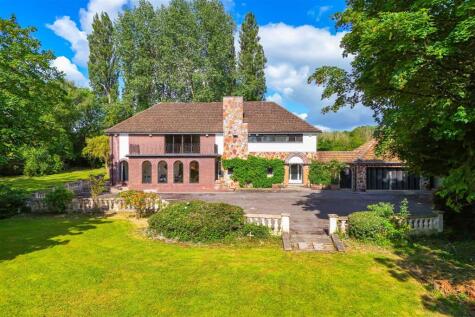 Hillandale, Pen-Y-Turnpike Road, Dinas Powys, Vale of Glamorgan, CF64 4HG