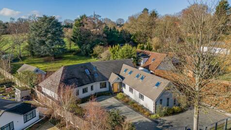 The Avenue, Welwyn, AL6