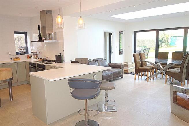 open plan1.JPG