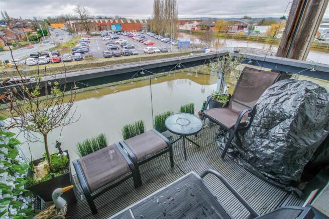1 bed Apartment for sale Image 5
