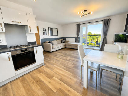 Walker Mead, Biggleswade