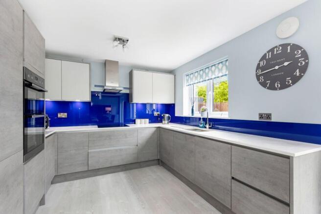 4 Corby Craig Crescent,  Bilston, Roslin, EH25 9TF photo 4