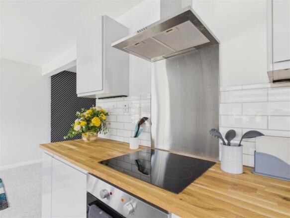 3 bed Detached for sale Image 6