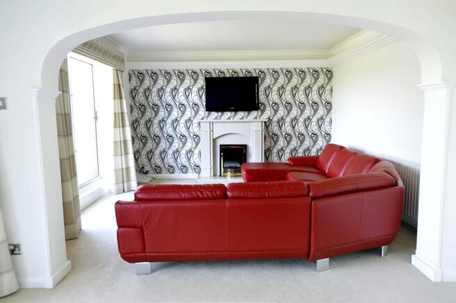 Red Sofa Provided With Tenancy