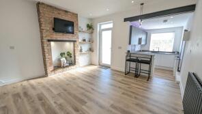 350a, Meadow Lane, Nottingham NG2 3GL