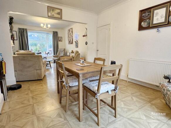 3 bed Semi-Detached for sale Image 5