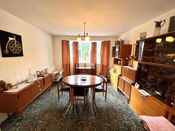 Dining Room.jpg