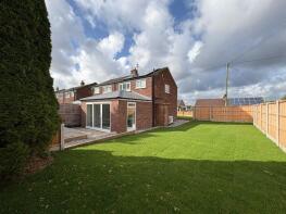 64, Ampleforth Drive, Preston PR5 5TE