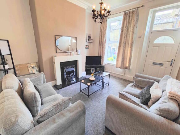 4 bed Terraced for sale Image 4