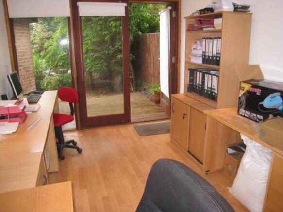 Photo 9