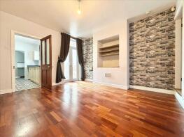 2, James Street, Nottingham NG17 9EG