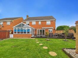 37, Hargate Way, Hampton Hargate, Peterborough PE7 8BQ