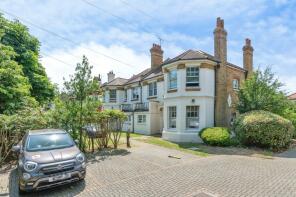 5, Parkgate, Westcliff-on-sea SS0 7NY