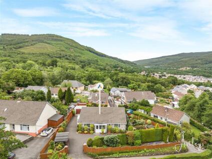 Parish Road, Cwmgwrach, SA11