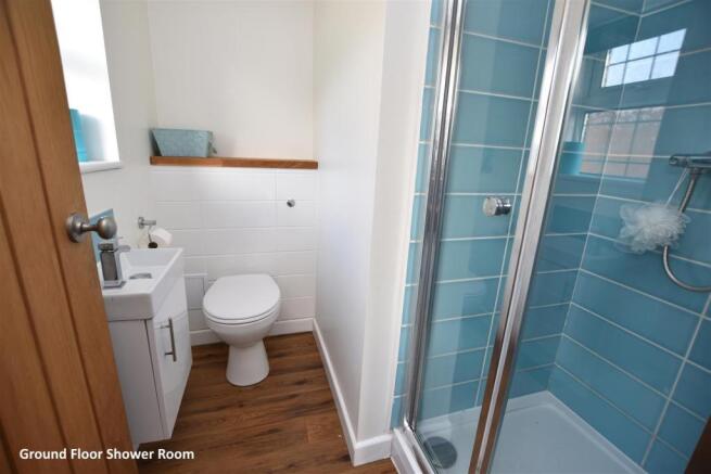 GROUND FLOOR SHOWER ROOM