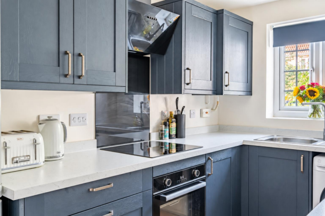3 bed Town House for sale Image 12