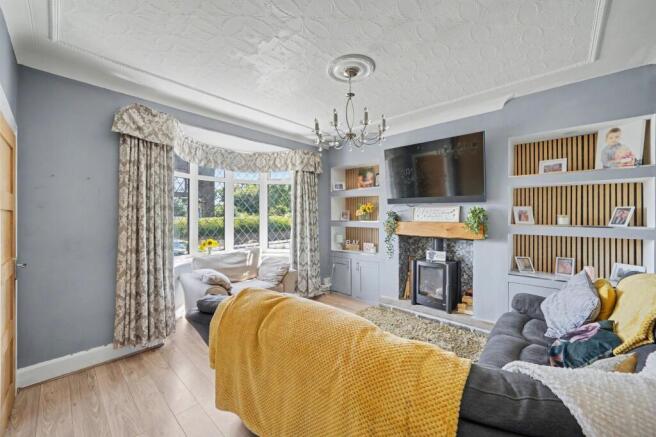 3 bed Semi-Detached for sale Image 7