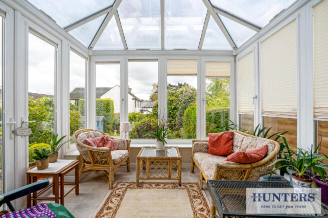 4 bed Semi-Detached for sale Image 10