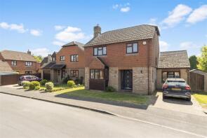 24, Sycamore Drive, Hailsham BN27 3TT