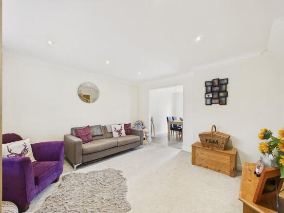 CAM04092G0-PR0085...