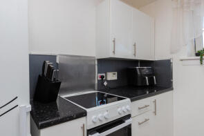36, Abbotsford Drive, Grangemouth FK3 9LJ