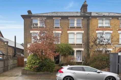 Glenluce Road, London, SE3