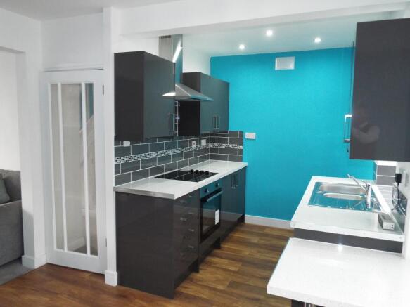 Refitted Kitchen Din
